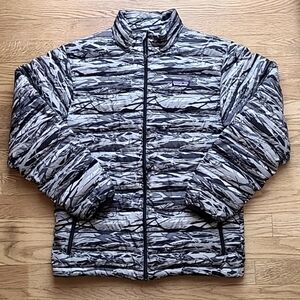 Size 14 kids Patagonia down jacket